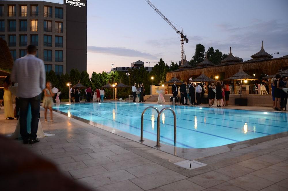 Doubletree By Hilton Hotel Istanbul - Tuzla Экстерьер фото
