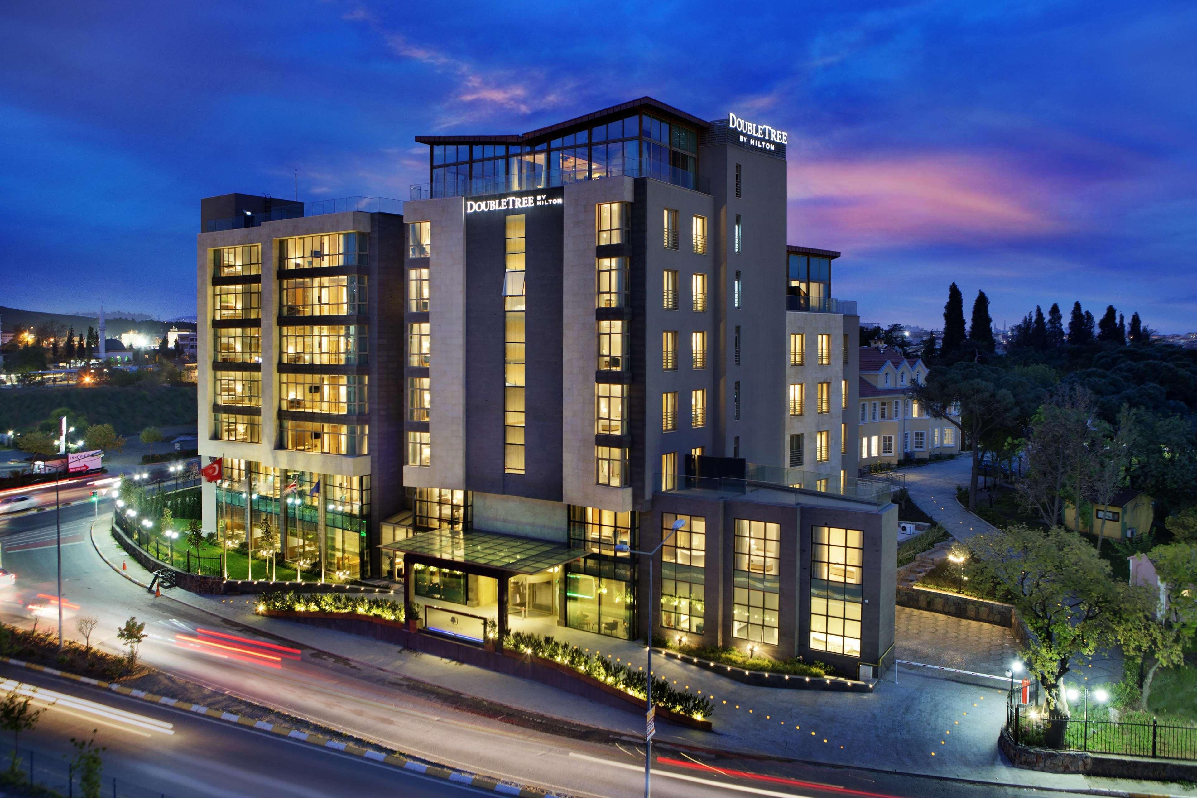 Doubletree By Hilton Hotel Istanbul - Tuzla Экстерьер фото