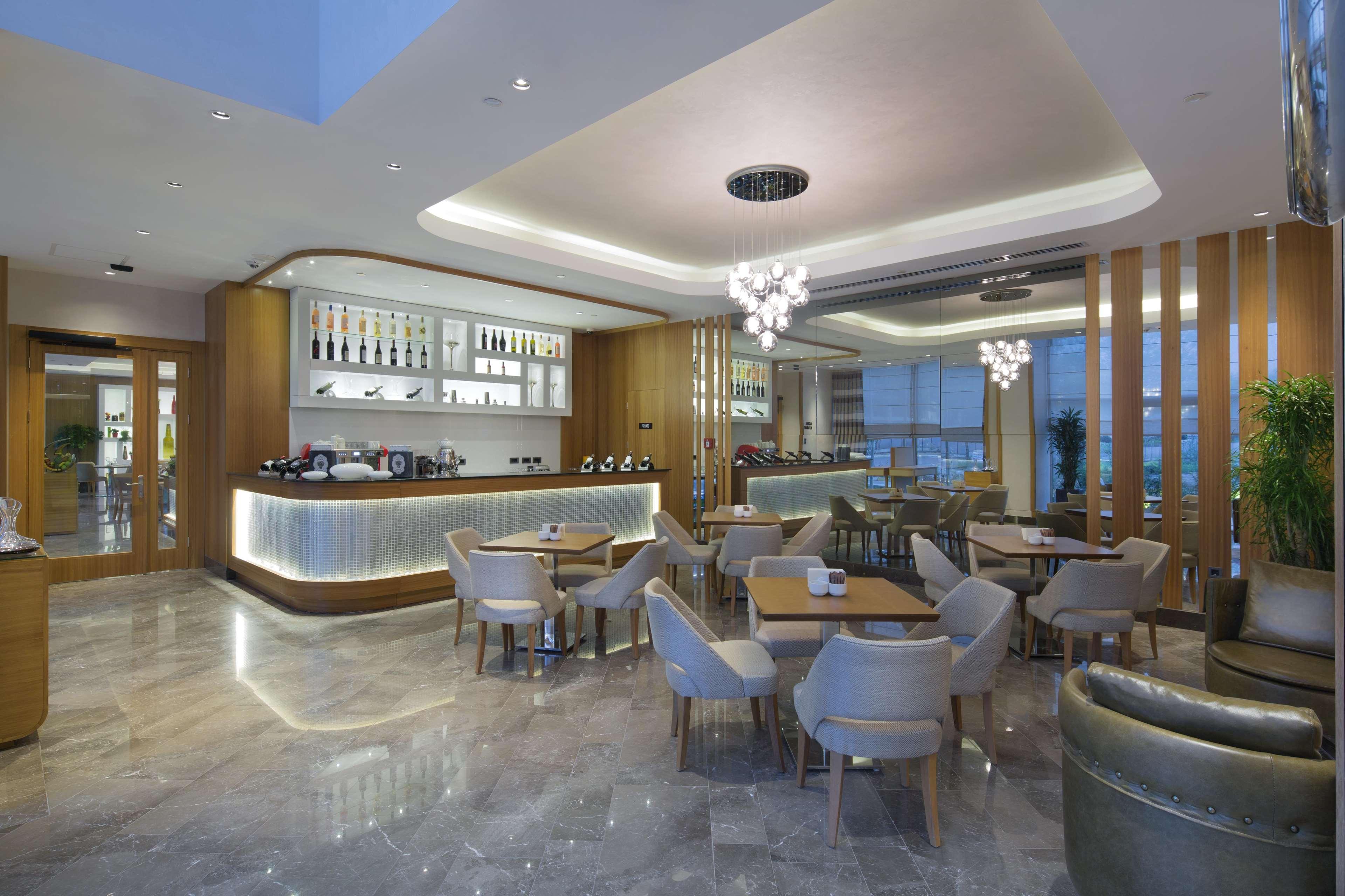 Doubletree By Hilton Hotel Istanbul - Tuzla Экстерьер фото