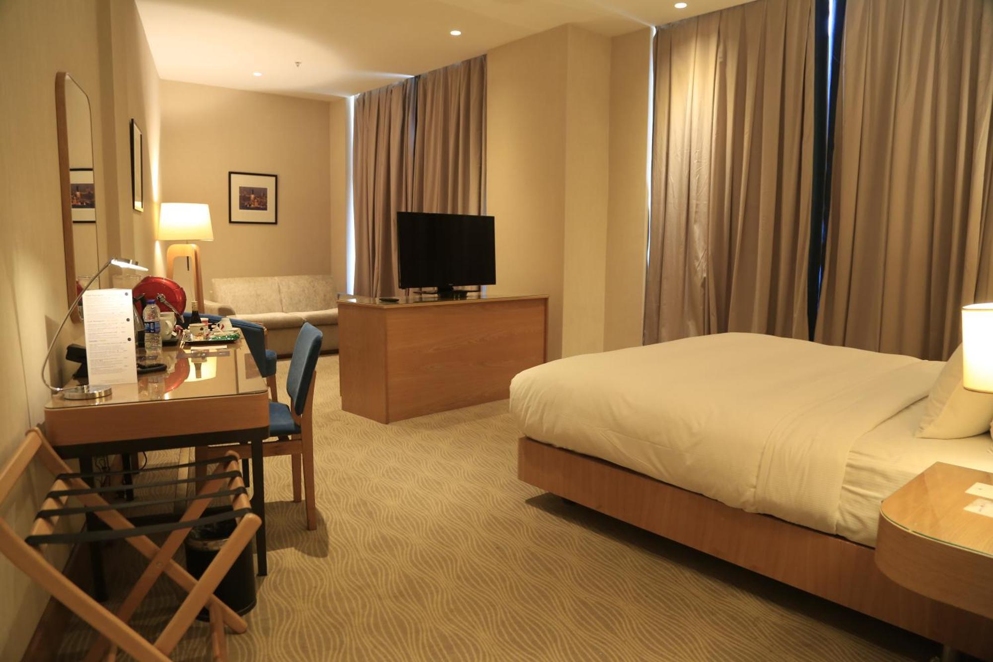 Doubletree By Hilton Hotel Istanbul - Tuzla Экстерьер фото