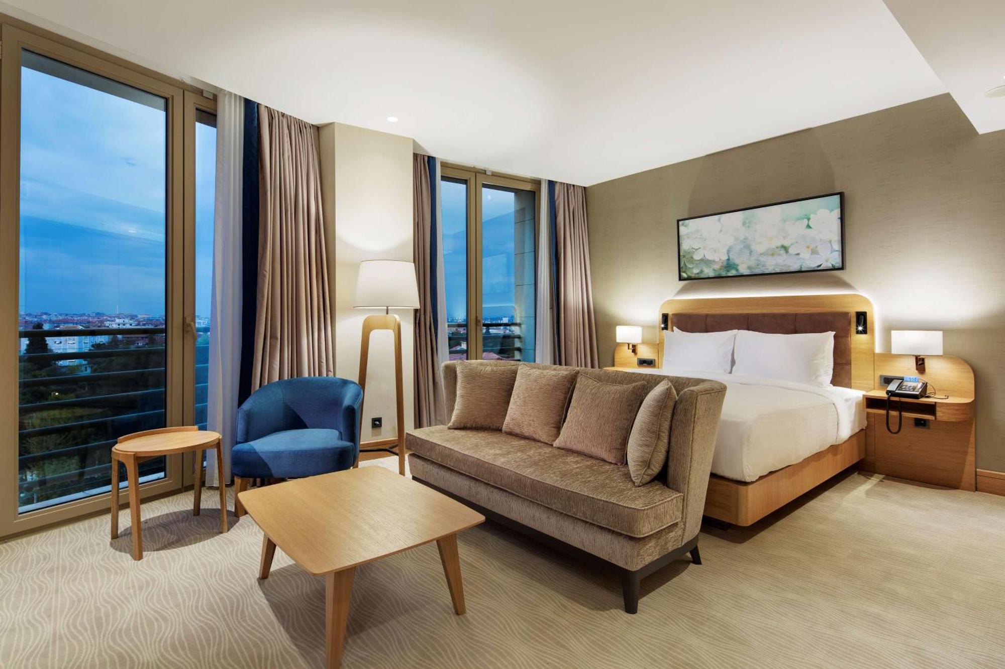 Doubletree By Hilton Hotel Istanbul - Tuzla Экстерьер фото